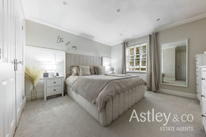 bed1- click for photo gallery